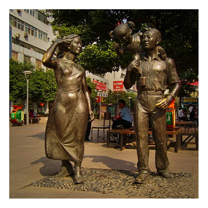new design happiness A family of three customized square decorative bronze outdoor sculpture