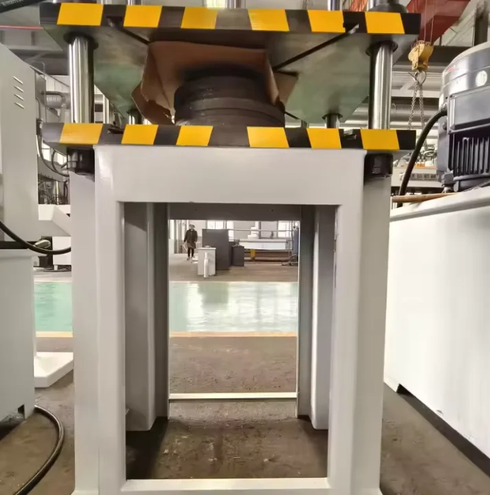 Merido Four Column hydraulic power press machine price compression moulding Metal Hydraulic Press Machine  for sale