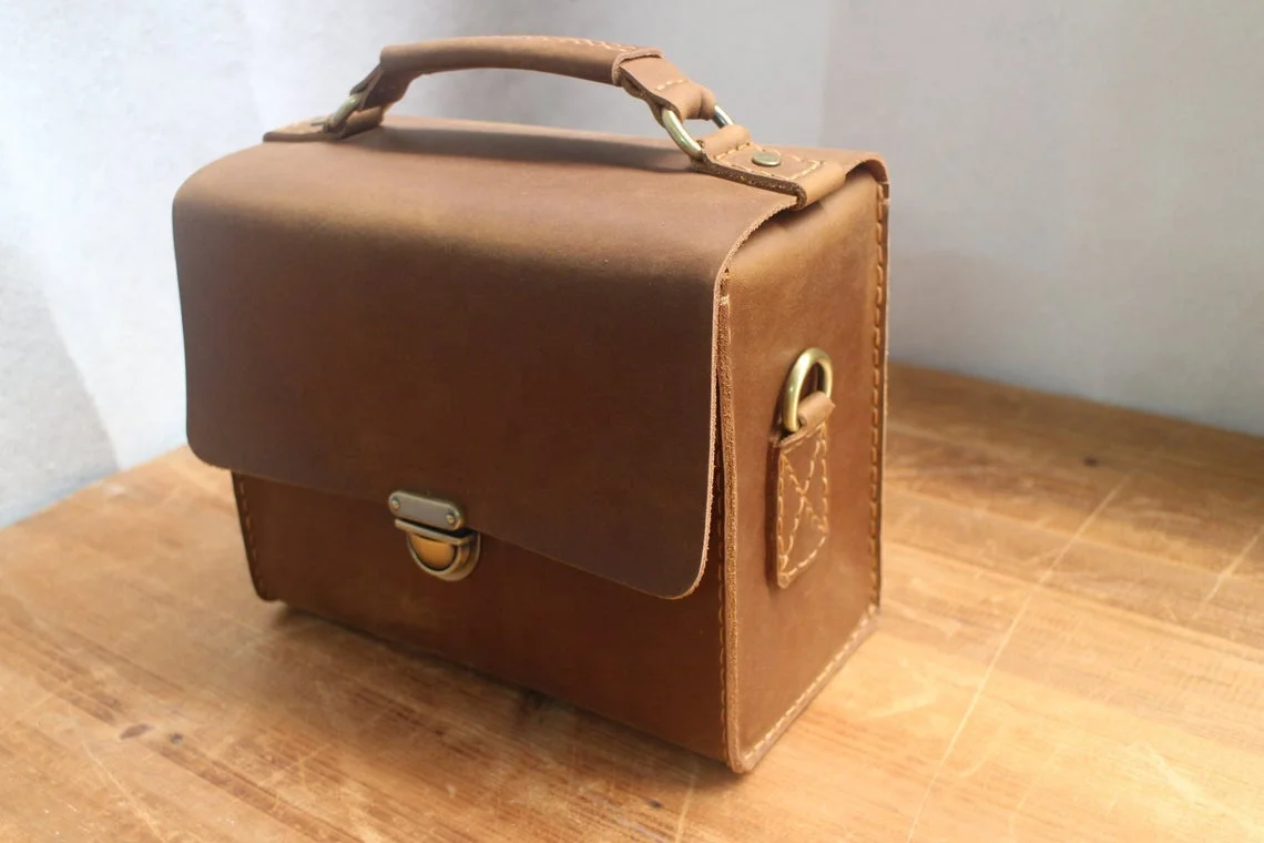 Handmade Distress Leather Camera Case Classic Camera Travel Camera Adventure Bag Small Pockets Carry Photography Bag