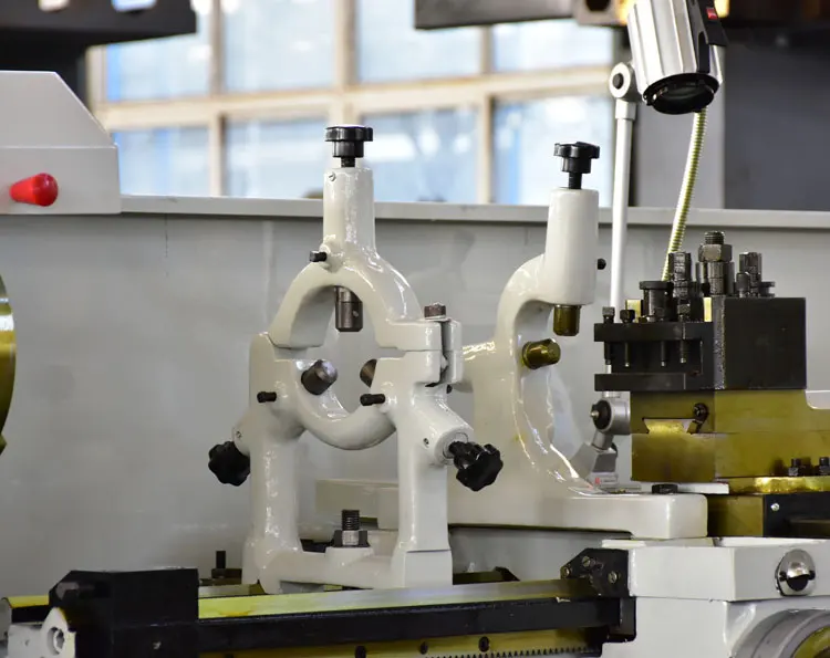 Small horizontal lathe machine CA6140 metal bench lathe machine