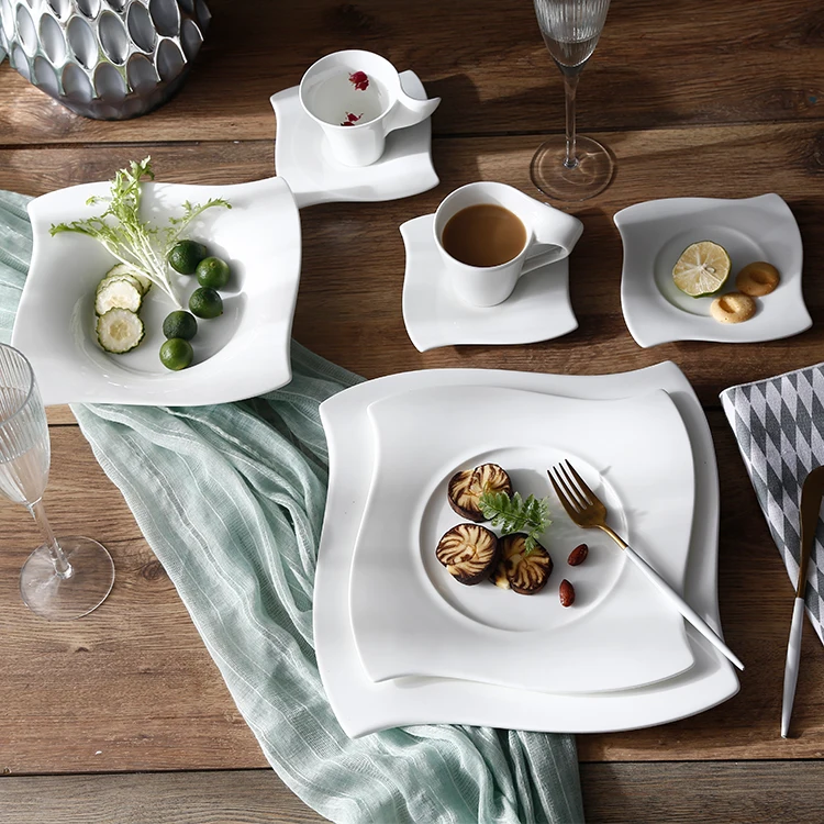 PT Royal Ware Custom Luxury White Bone China Dinner Set,Hotel Porcelain Dinnerware