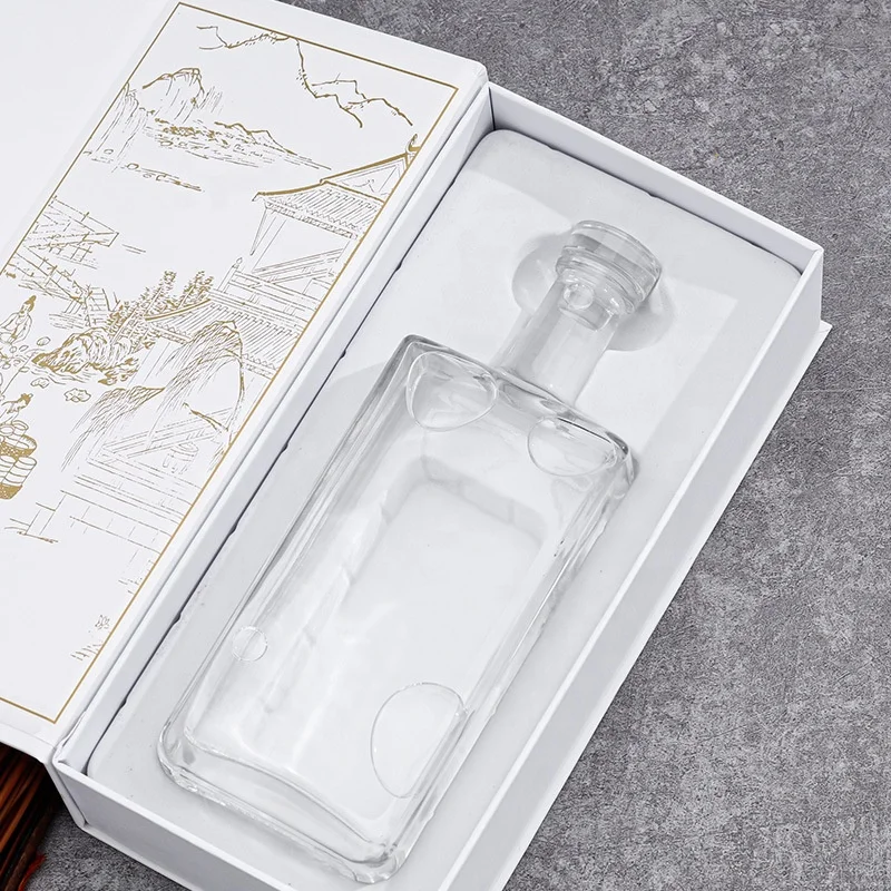 Factory Direct Wine Bottle 100ml 200ml 500ml Square Empty Glass Vodka Bottle with Luxury Gift Box