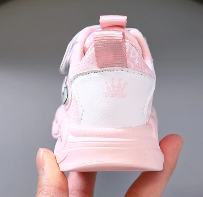 shoes for children girls Princess  cartoon cat LED light shoes sports casual  Soft  comfortable running shoes Hot sale