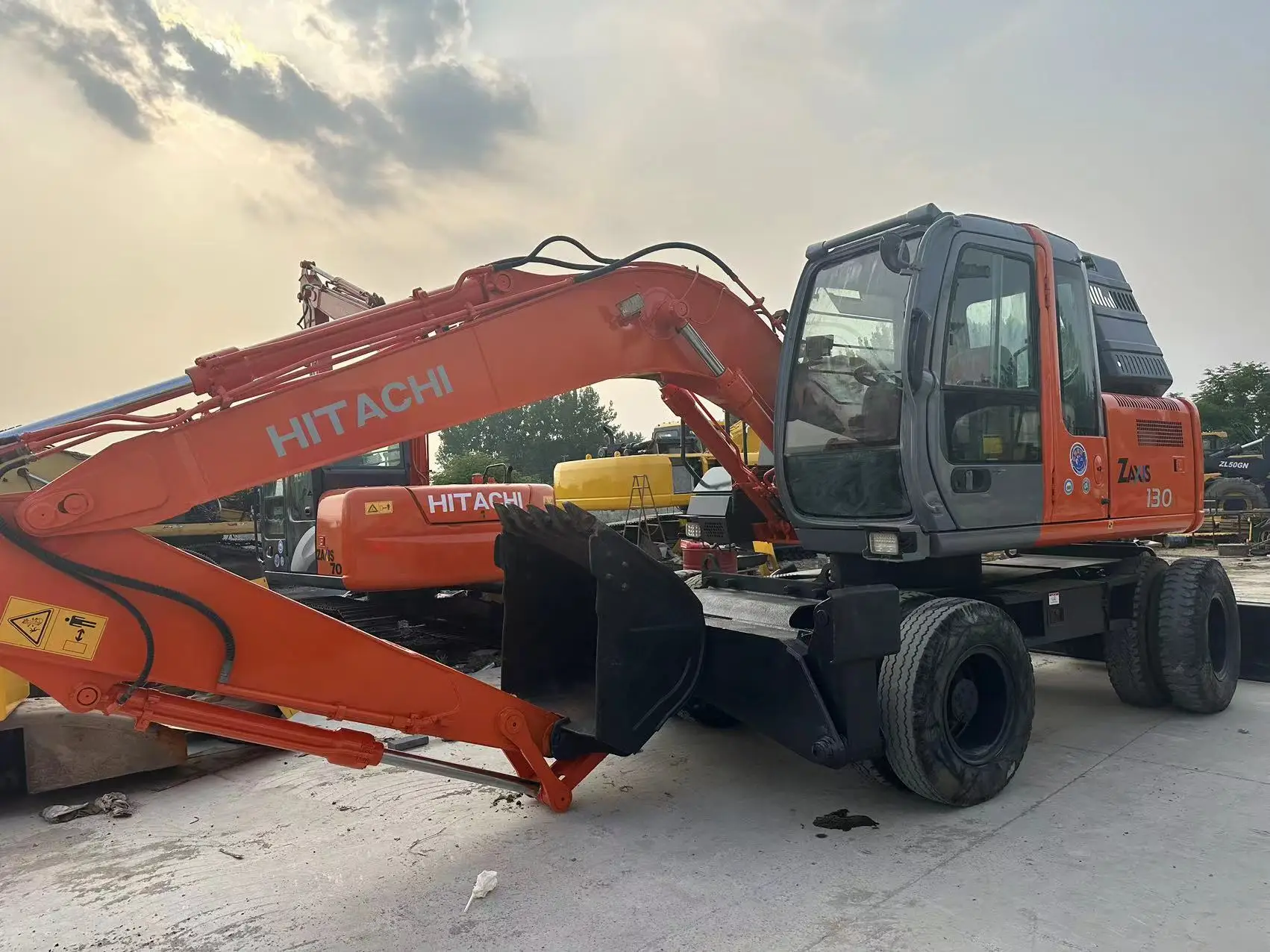 Hot Sale! Used Hitachi ZX130 Wheel Excavator |Excellent Condition|  Best Price | Perfect for Construction & Road Projects