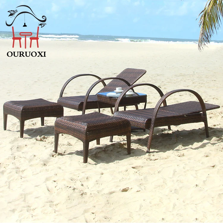 Comfortable PE Rattan Waterproof Leisure Garden Recliner Swimming Pool Outdoor Pool Furniture Sunbed Beach Lounger Sun chair