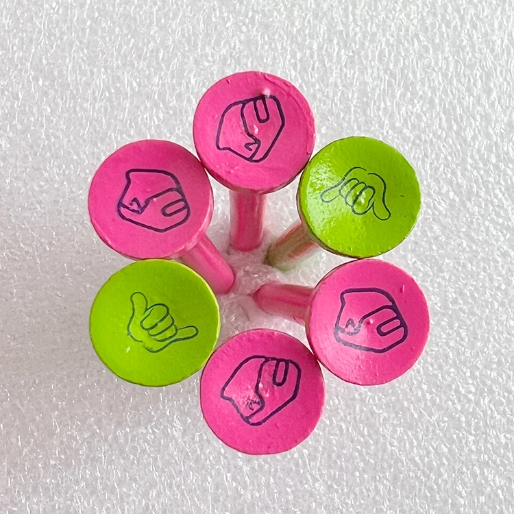 Hot selling kraft bag package 70mm /83mm Natural bamboo Golf Tees with custom logo on top