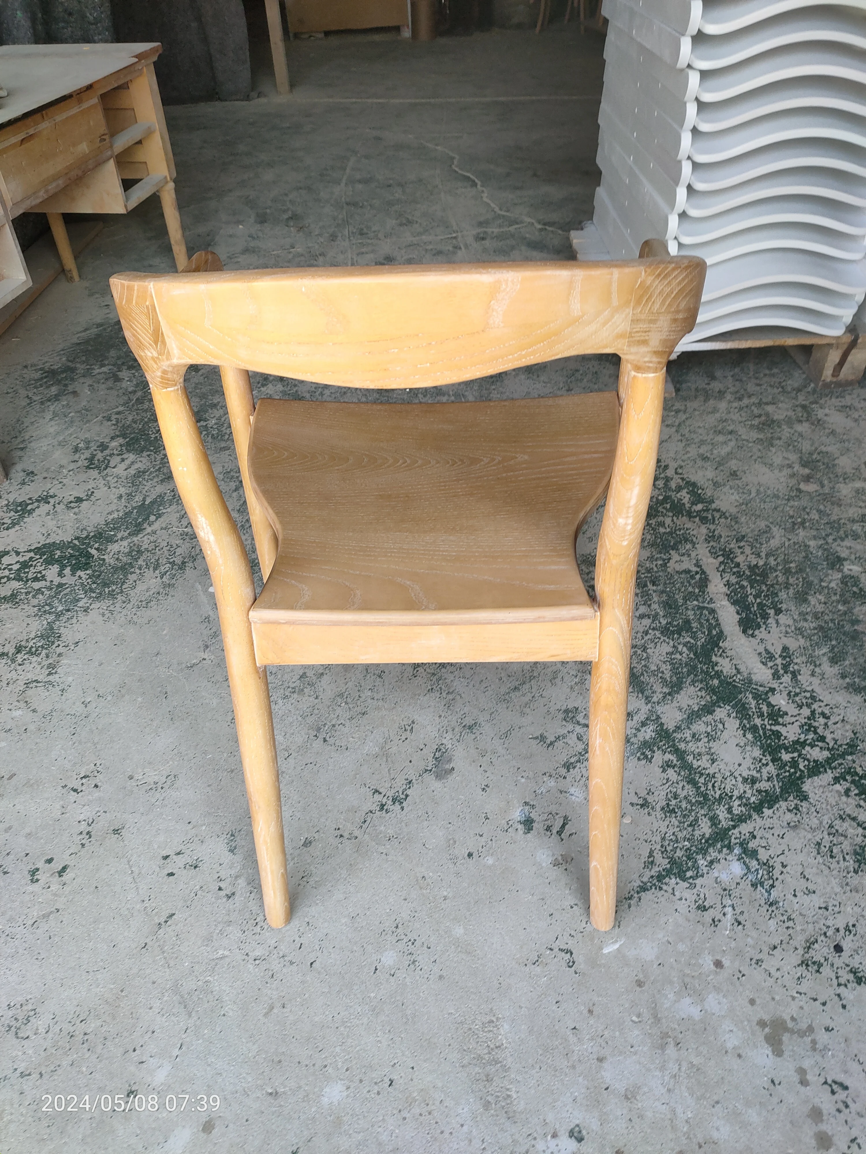 Natural Wash Elm Wood Armrest Stackable Wedding Event Banquet Dining Chair