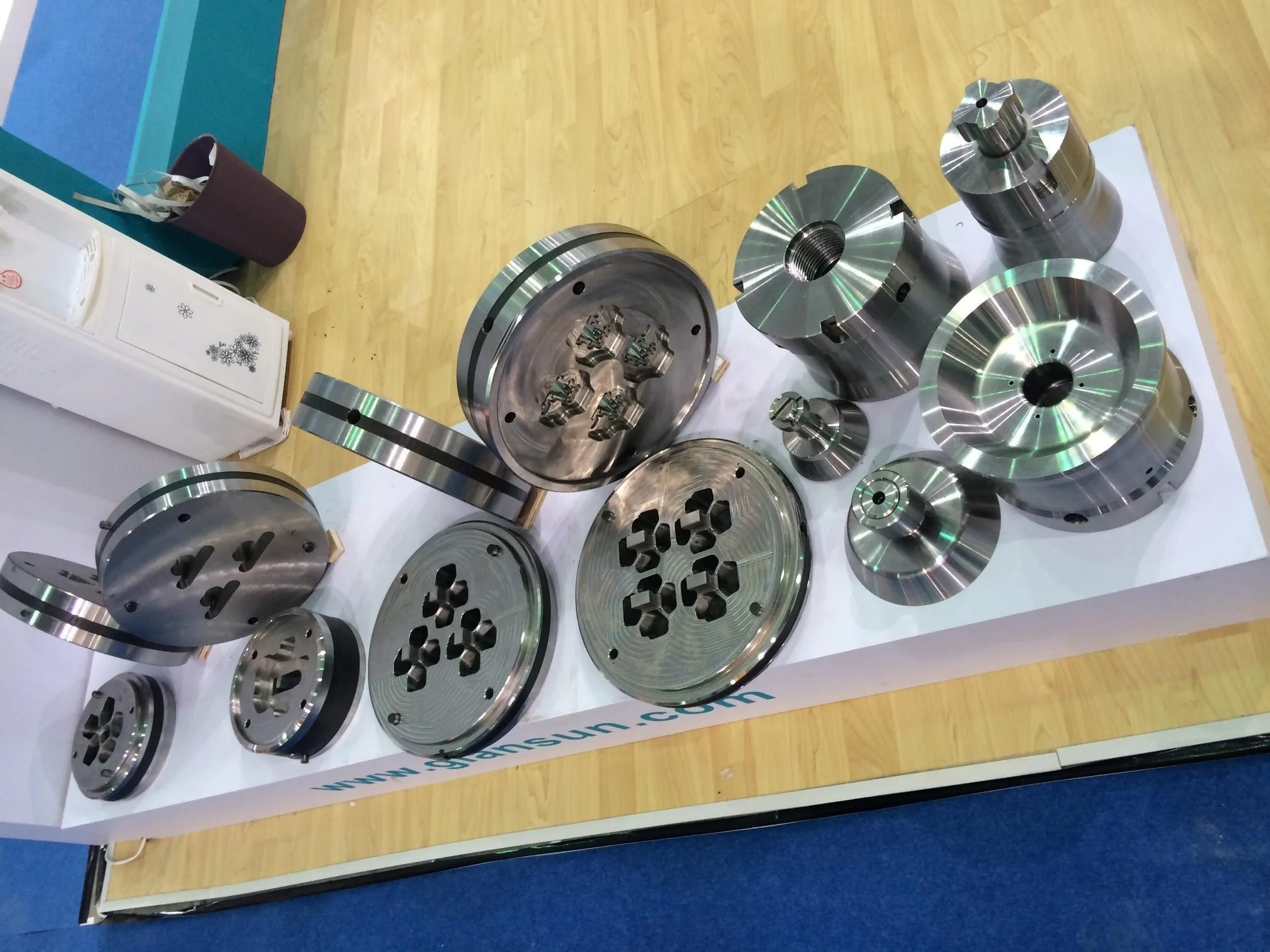 Giansun Industrial Architectural Customized H13 Aluminium Extrusion Dies