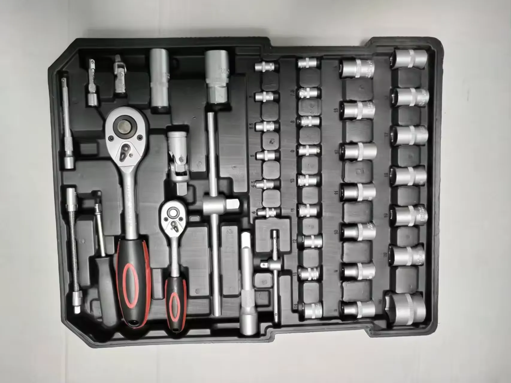 799-Piece Sturdy Tool Set with Rolling Wheels Aluminum Trolley Case, General Household Tool Kit, Auto Repair Tool Set Tool box