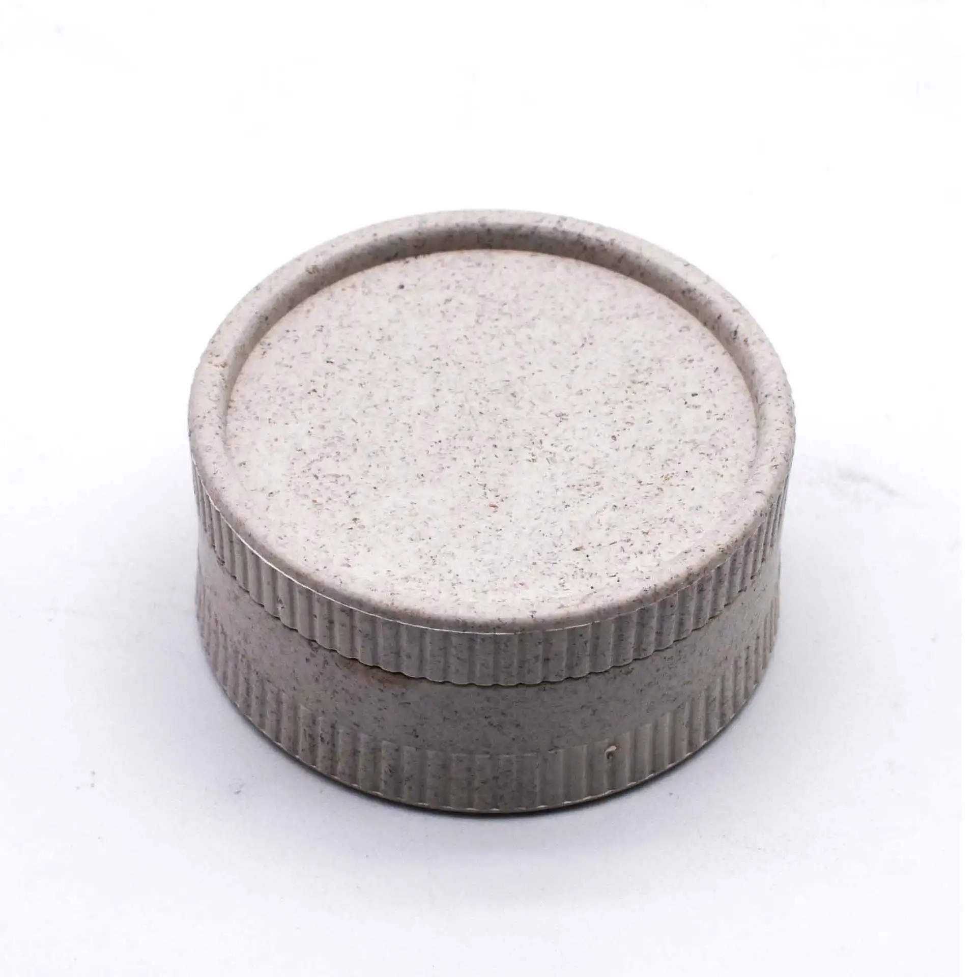 JUJI Wholesale Custom High Quality Eco Friendly 55mm-2layers Tobacco Grinder Biodegradable Herb Grinder with Display Box