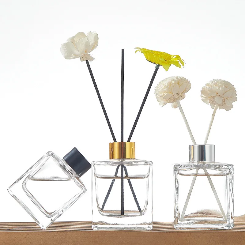 Modern Simple Round frosted Clear Glass 100ml 150ml 200ml Empty Luxury Perfume Reed Glass Diffuse Bottle And Box Wholesale