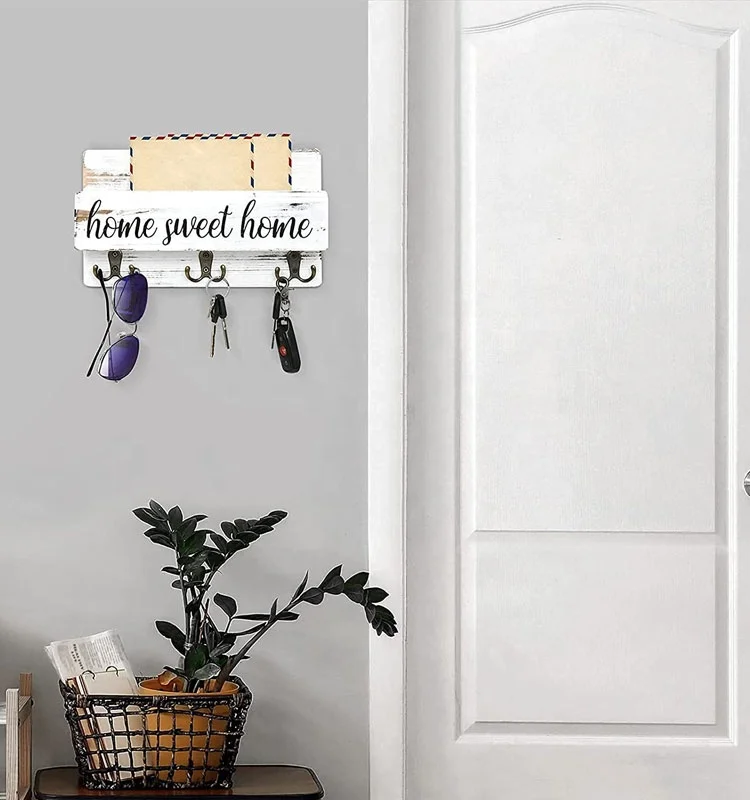 new design 2024 Wholesale Decorative Farmhouse Wall Mounted wood hanging mail and keys holder