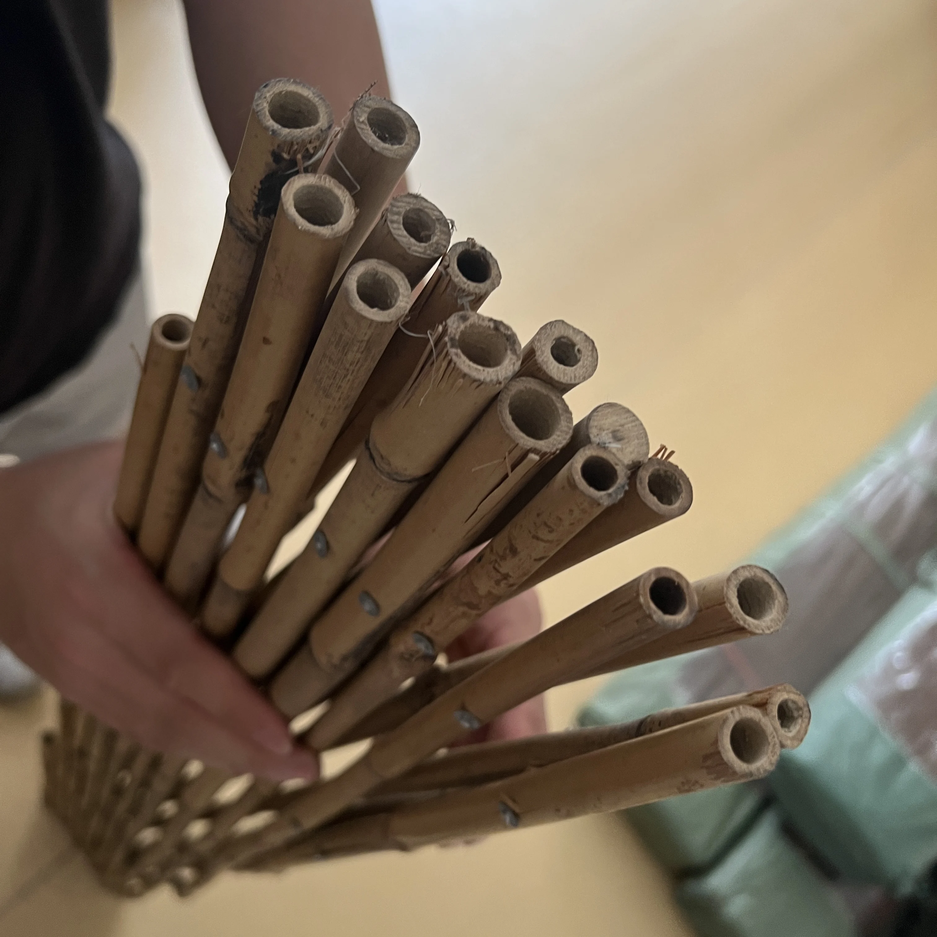 Wholesale 100% Natural Bamboo Fence  4m Roll Artificial Bamboo Fence Panel