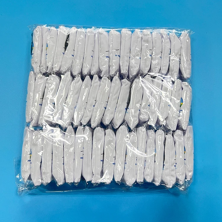 New Design Glasses Cleaning  Cloth With Plastic Clip Keychain