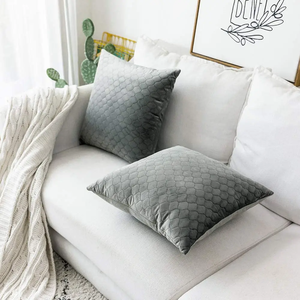 Manufacturer Premium Cushion Cover  Velvet Throw Pillow Cases Comfortable Decorative Pattern OEM  ODM