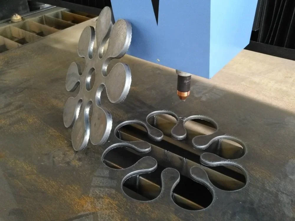 0.2~6mm Aluminum Iron Sheet 500w CNC Fiber Laser Cutting Machine for Steel Metal