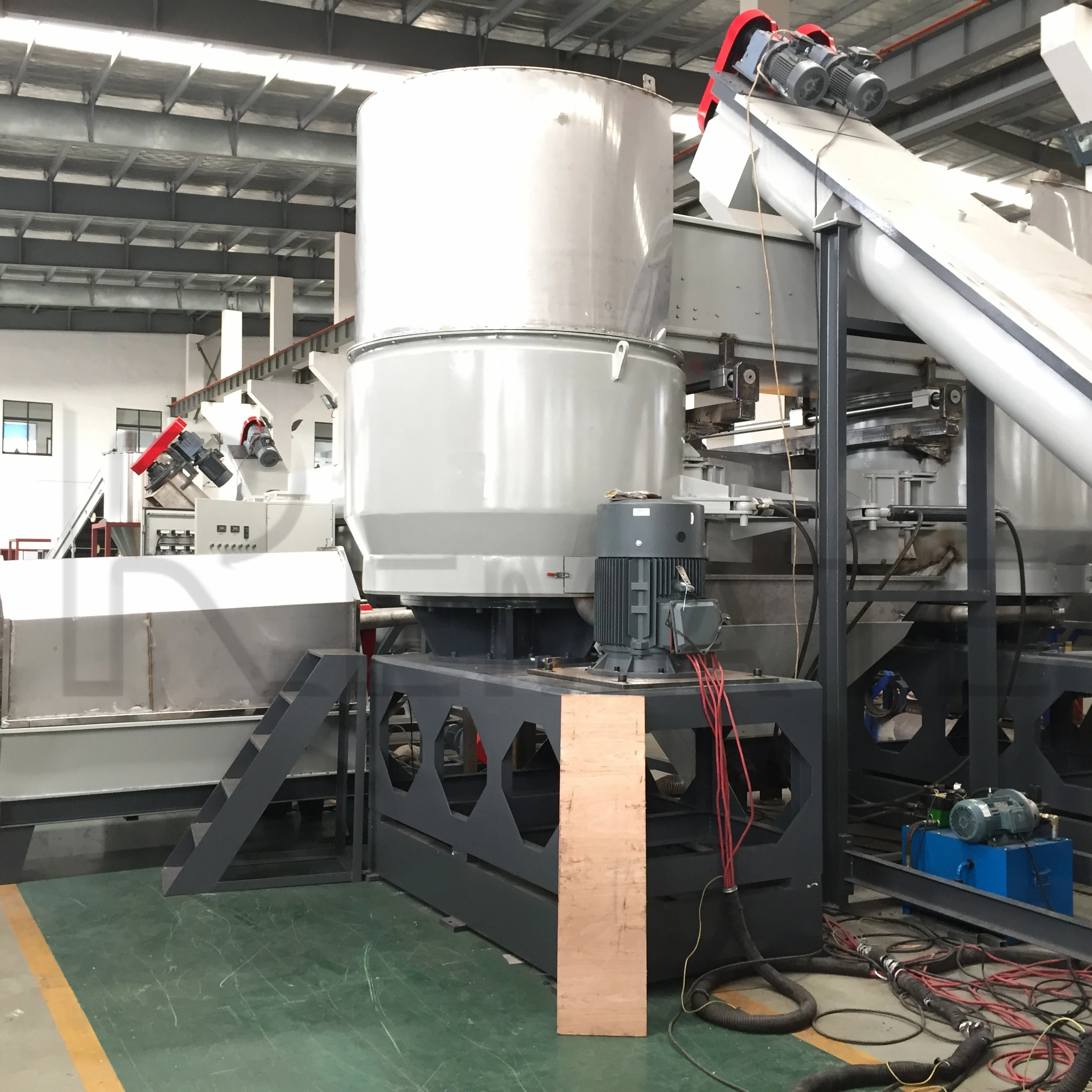 China 2021 film paper separator paper remove machine in wrap recycling line