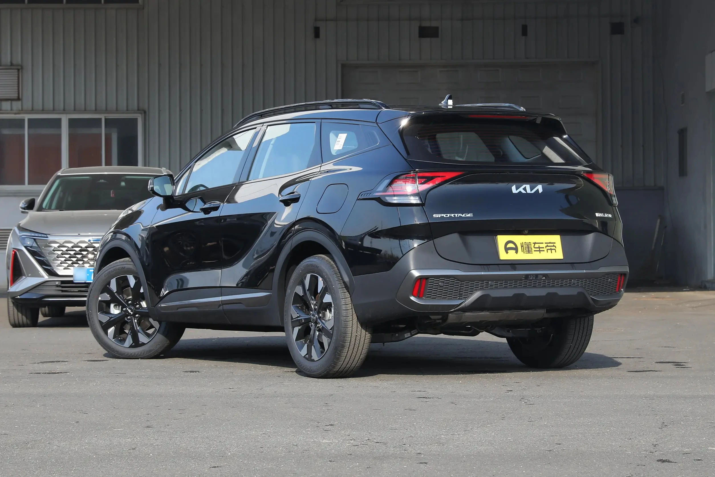 2024 Kia SUV Sportage 2WD 4WD 2.0T Compact SUV with New Energy Vehicle Deposit New Kia Sportage 2023