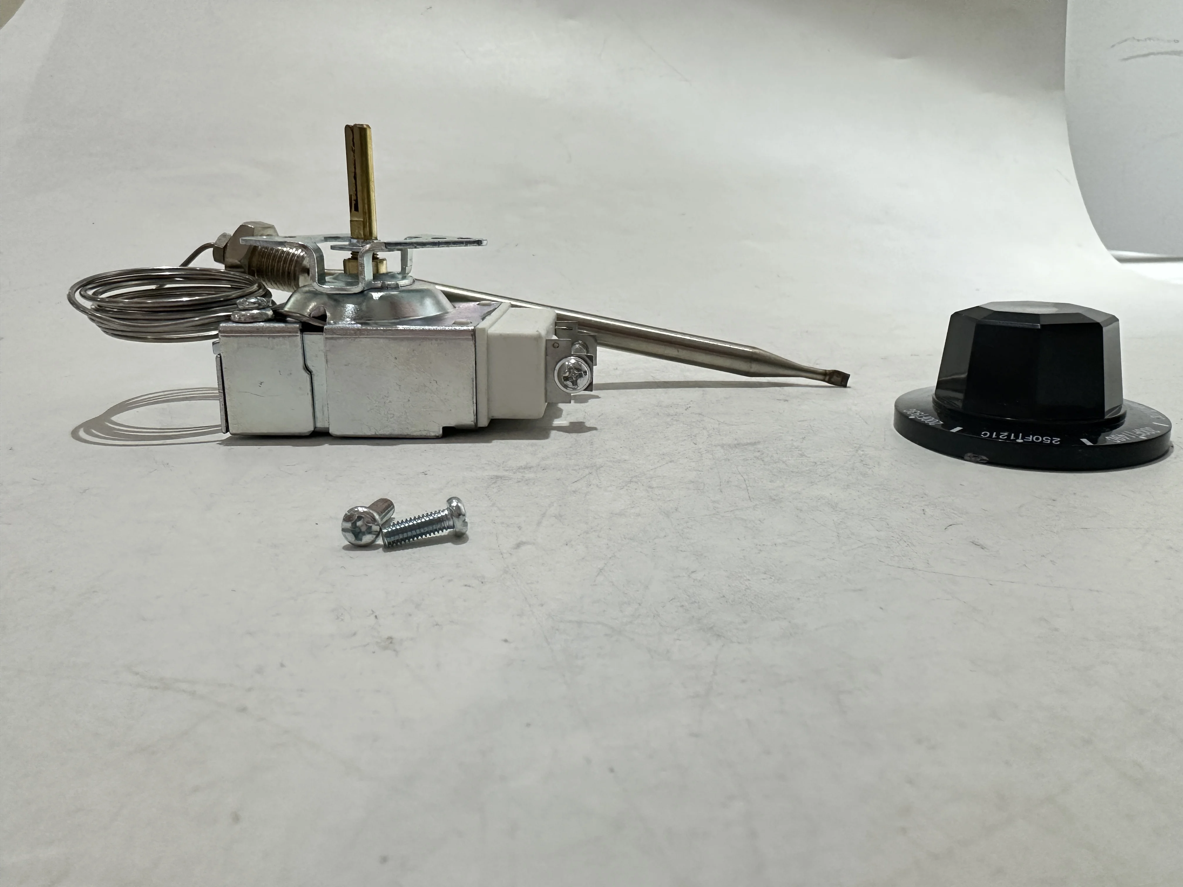 Replaces Robertshaw RX-2-24 93-204C/200-400F Millivolt Thermostat