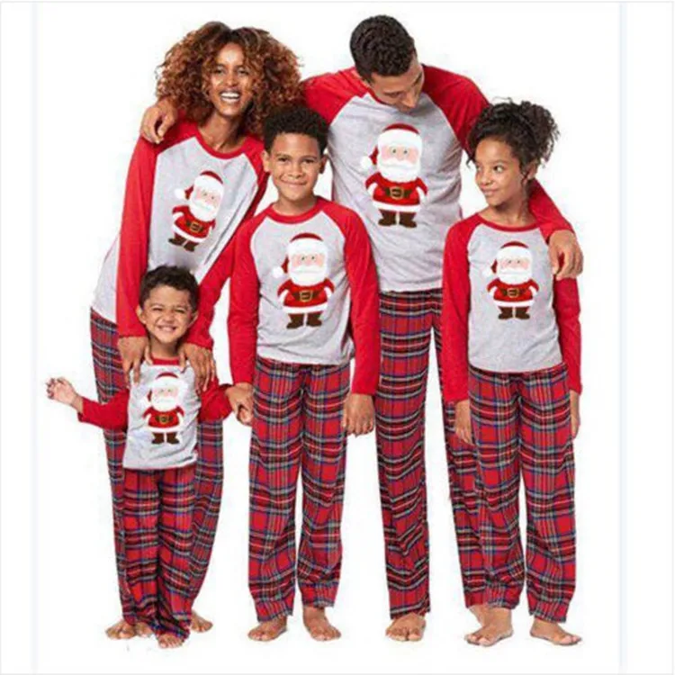 New Arrivals Polyester Cotton Sleepwear Parent-child Suit Children Mom Dad Family Christmas Pajamas with Custom