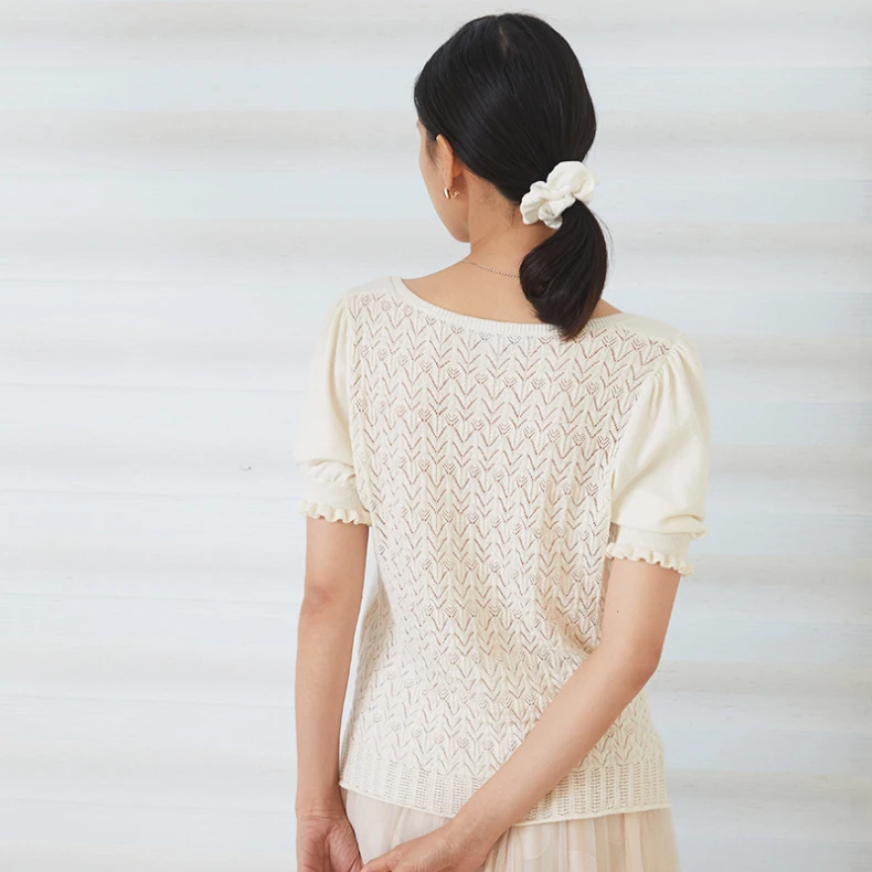 Square neck lantern sleeve T-shirt hollow out white