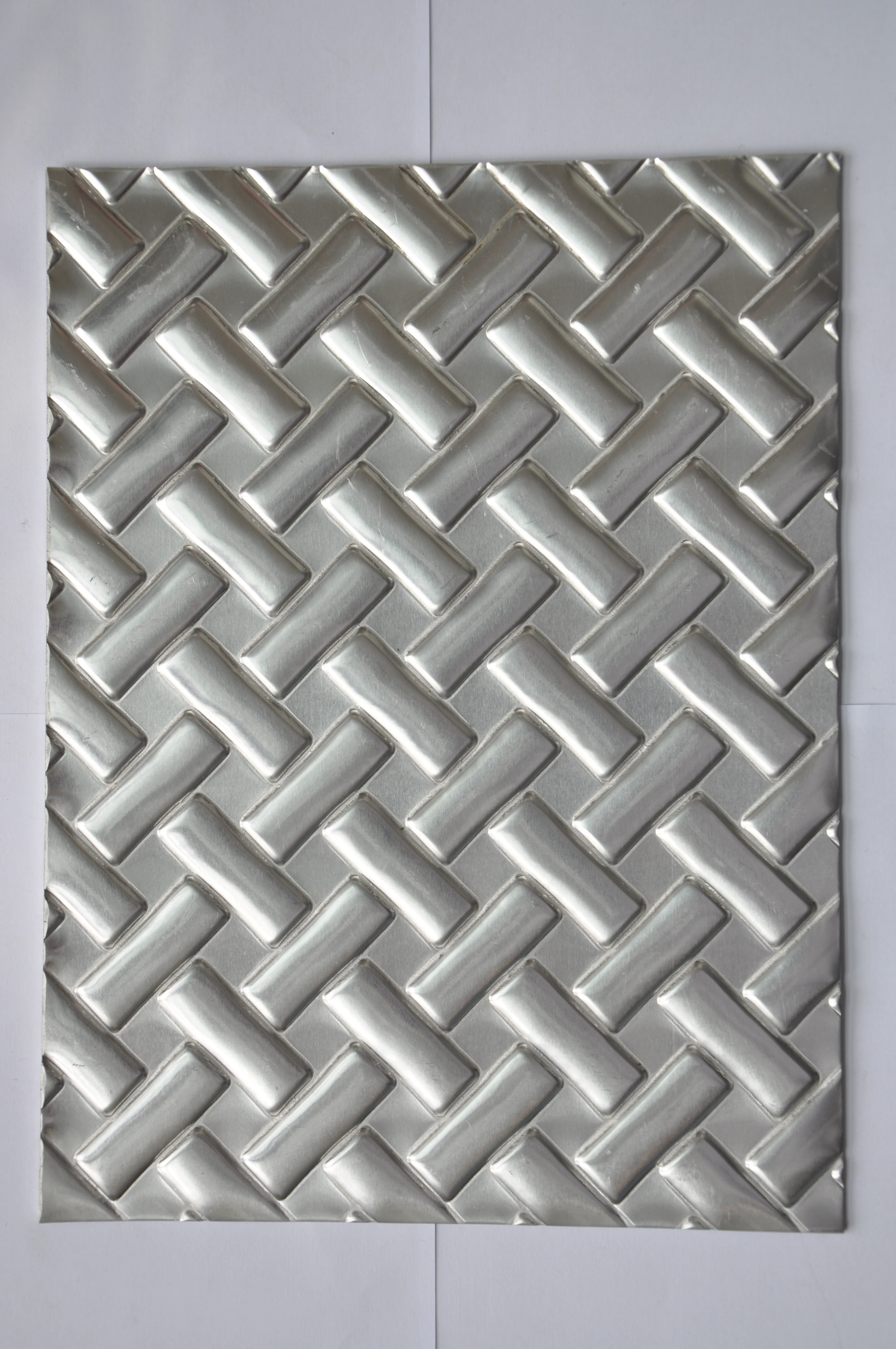 Алюминиевая рифленая напольная пластина, отражающий алюминиевый зеркальный лист