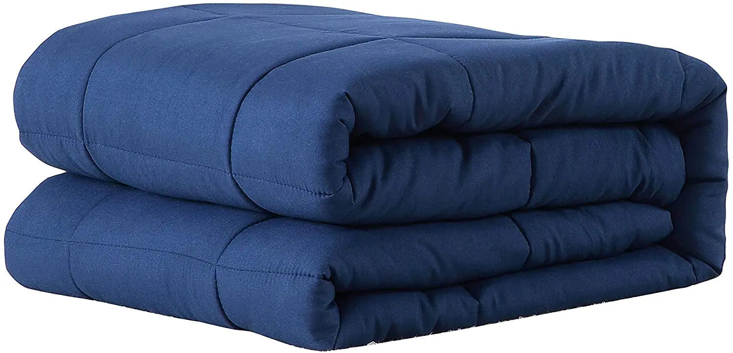 Buy China Wholesale Navy Polyester Goose Down Alternative bedding comforter from Green