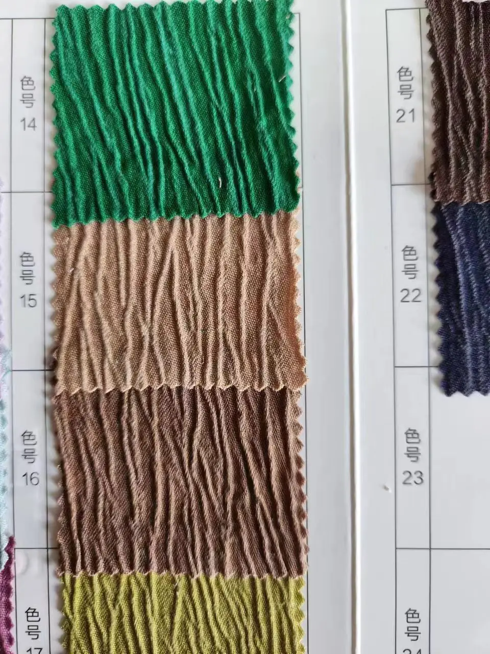 Sustainable Crepe Tencel Crinkle fabric Wholesale for Luxury Clothes