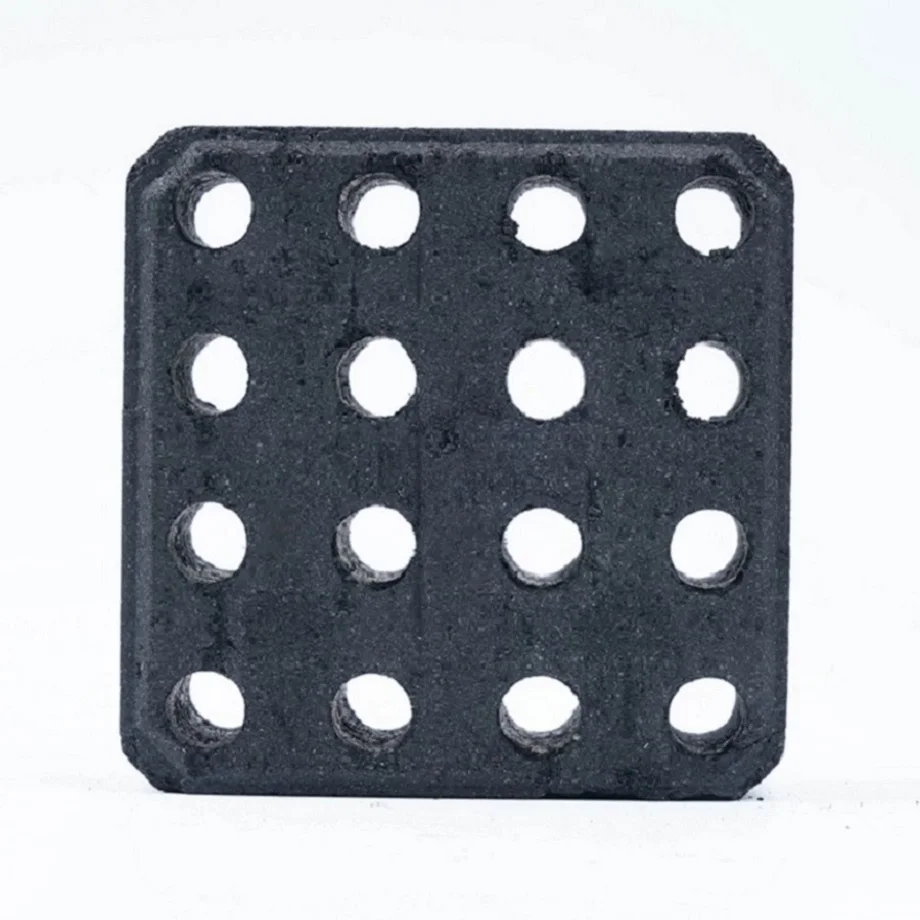 
New Hard Wood Material Briquette Charcoal Barbecue Charcoal Briquettes for Home or Barbecue Shop and Camping Barbecue 