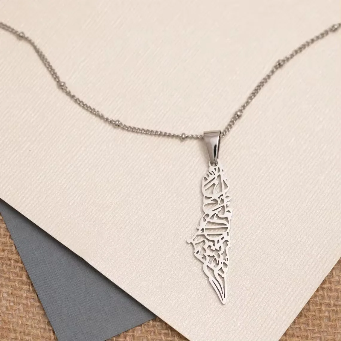 Customized Fashion necklace titanium steel hollow out Palestine map necklace stainless steel necklace