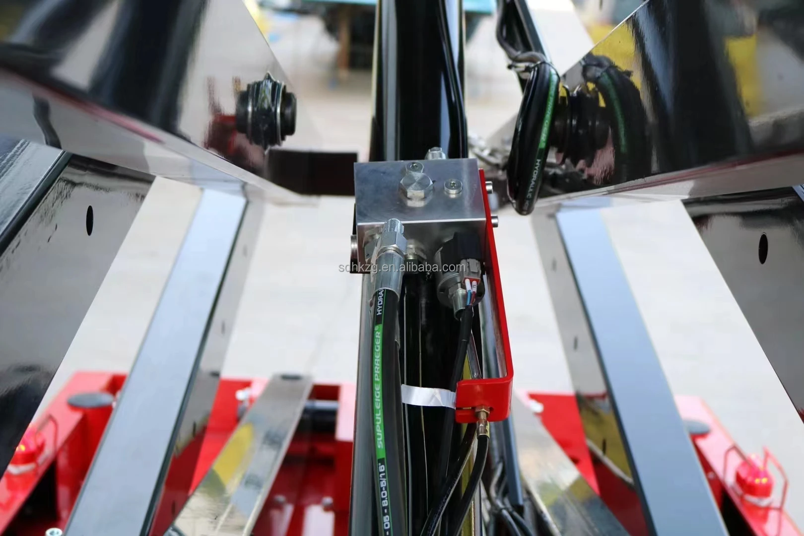 electric scaffolding lift for building construction remote control mobile lifting platform truck foldable electric lifting tool