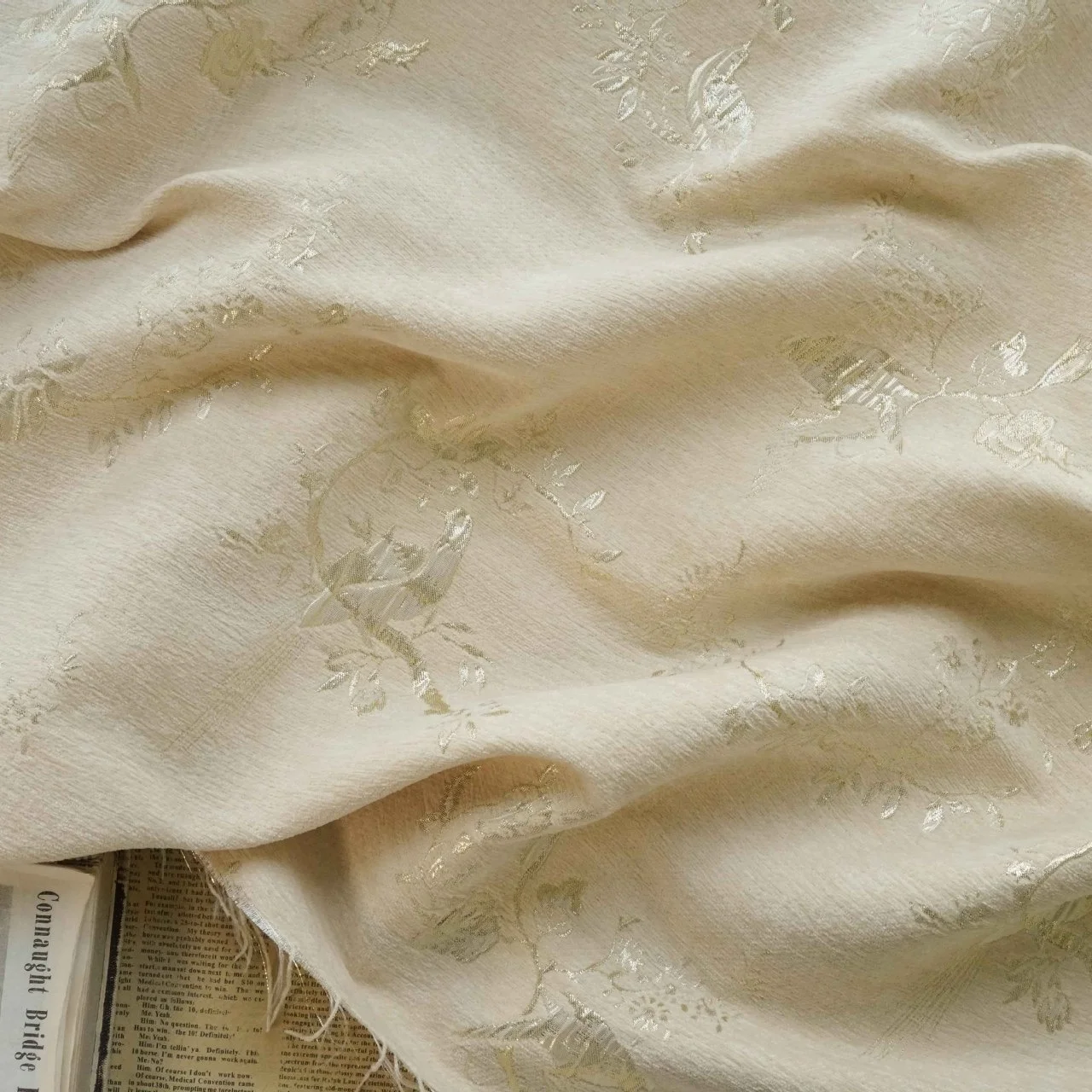 Chinese style silk embossed flower and bird cheongsam vest jacquard fabric for luxury clothing