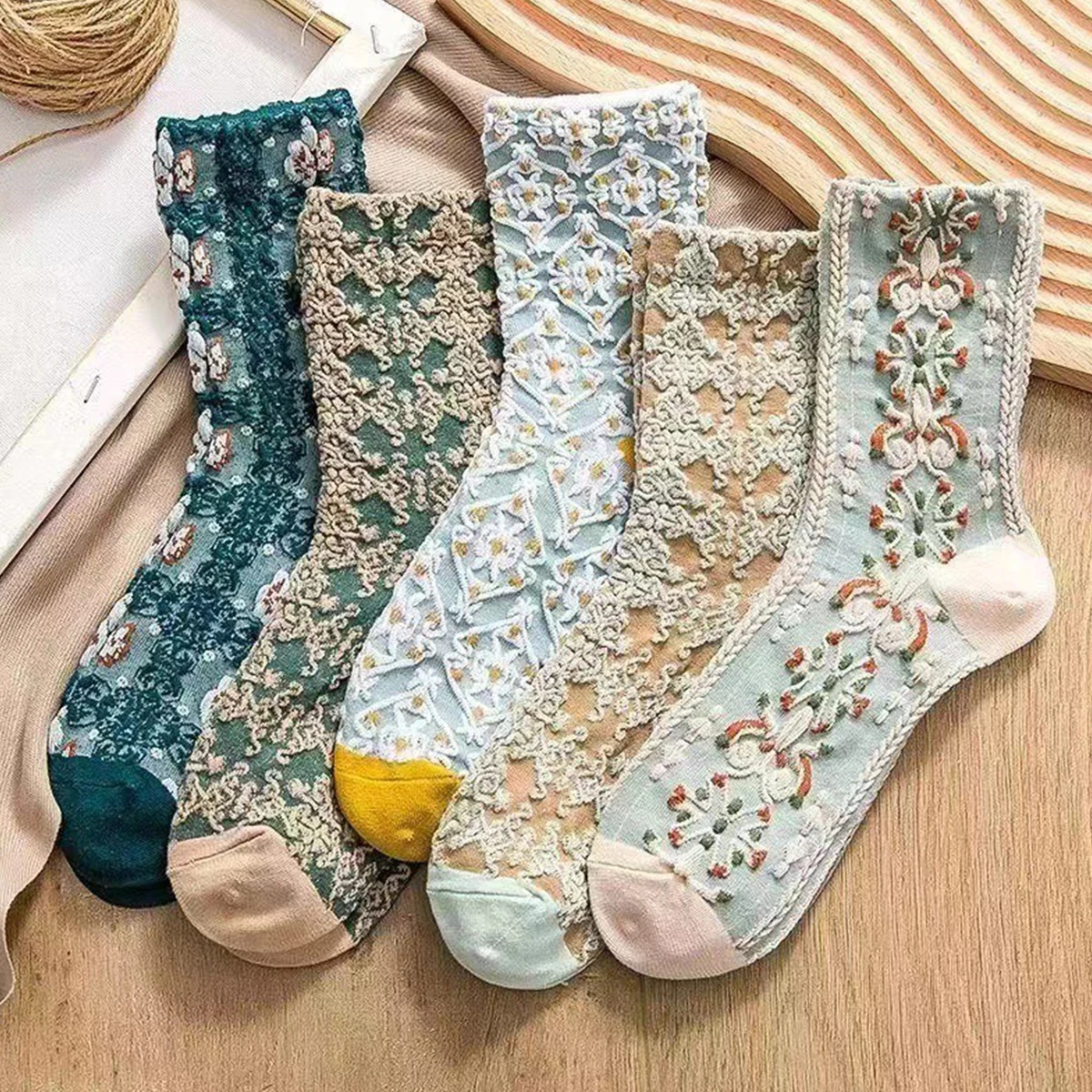 5pairs hot sale new arrival fashion cheap socks comfortable lady women girls crew design socks wholesale