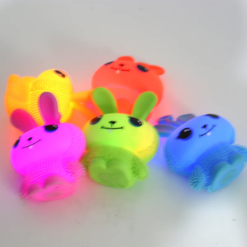 Huayi High Quality Squeeze Toys TPR Rubber Cute Soft Flashing yoyo Rabbit Stress Relief Animal Toy