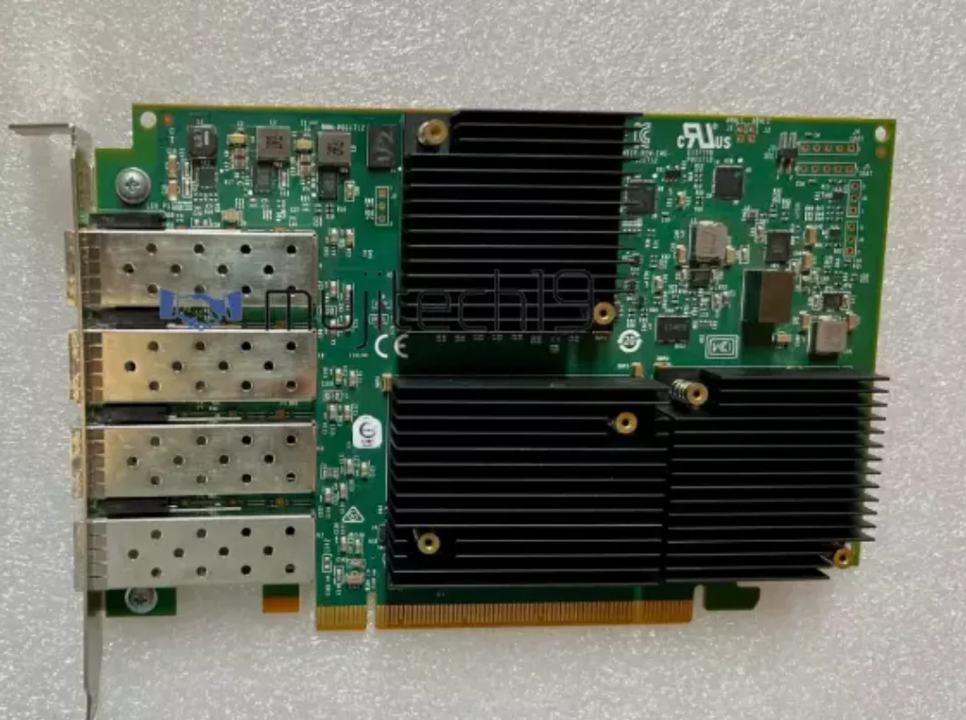 Emulex 32004 оптоволоконный адаптер для хостовой шины: четырехпортовое высокоскоростное подключение корпоративных решений хранения данных
