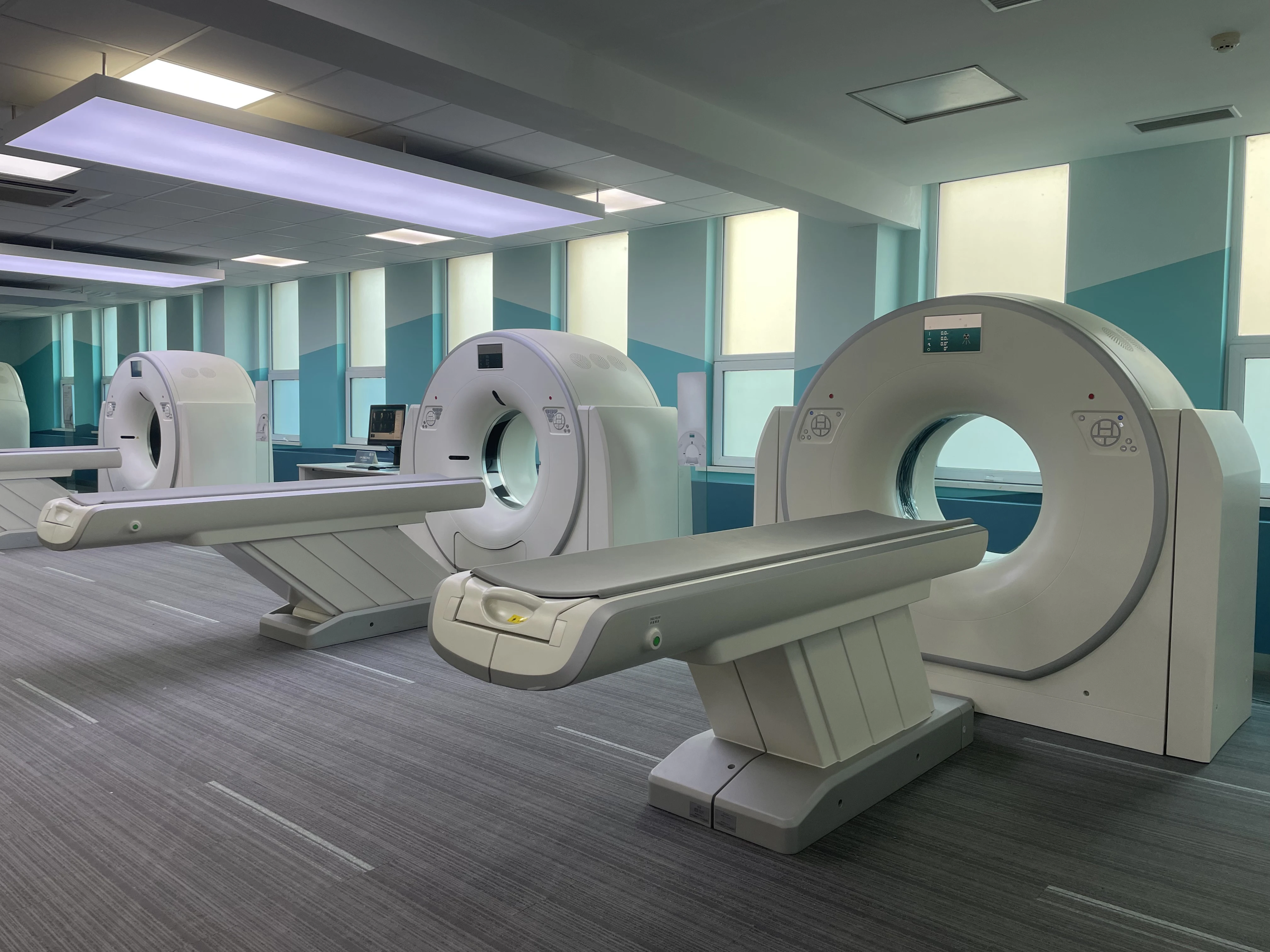 Radiology Equipment X-ray machine 24-slice 32-slice CT scan machine medical