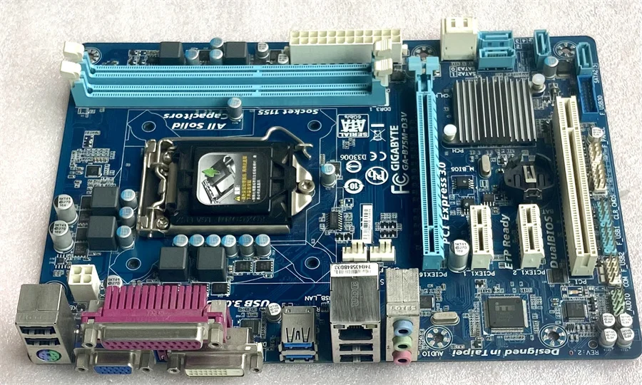 Подходит для Gigabyte/Gigabyte B75M-D3V Gigabyte B75 материнская плата все-твердотельного GA-B75M-D3V