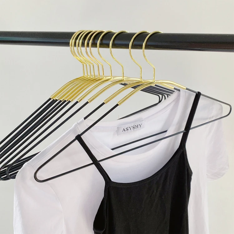 LINDON Heavy Duty Non Slip Vinyl Coated Gold Space Saving Metal Clothes Hangers