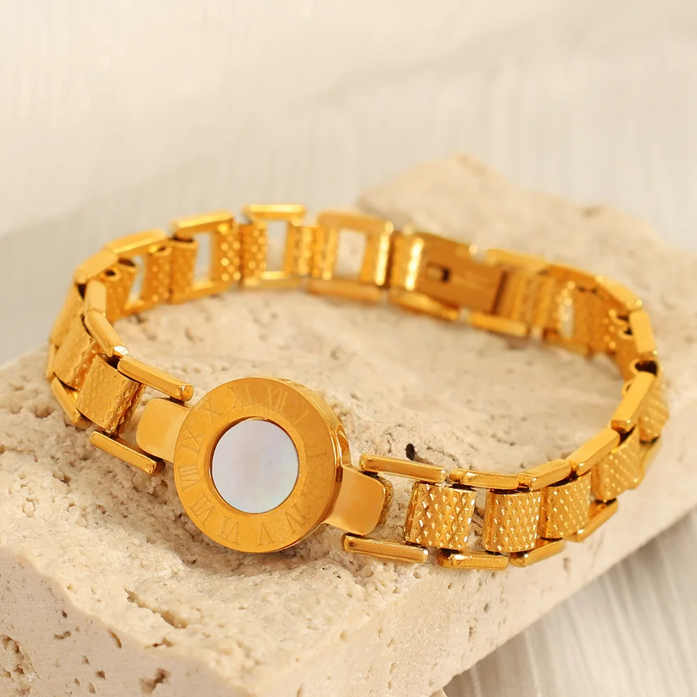 2024 New Arrival Women Tarnish Free 18k Pvd Gold Plated 316L Stainless Steel Roman Number Watch Band Bracelet