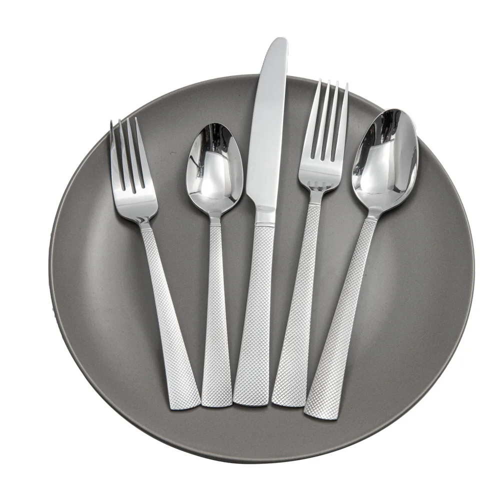 Wholesale flatware Reusable silver spoon and fork silverware stainless steel cutlery set
