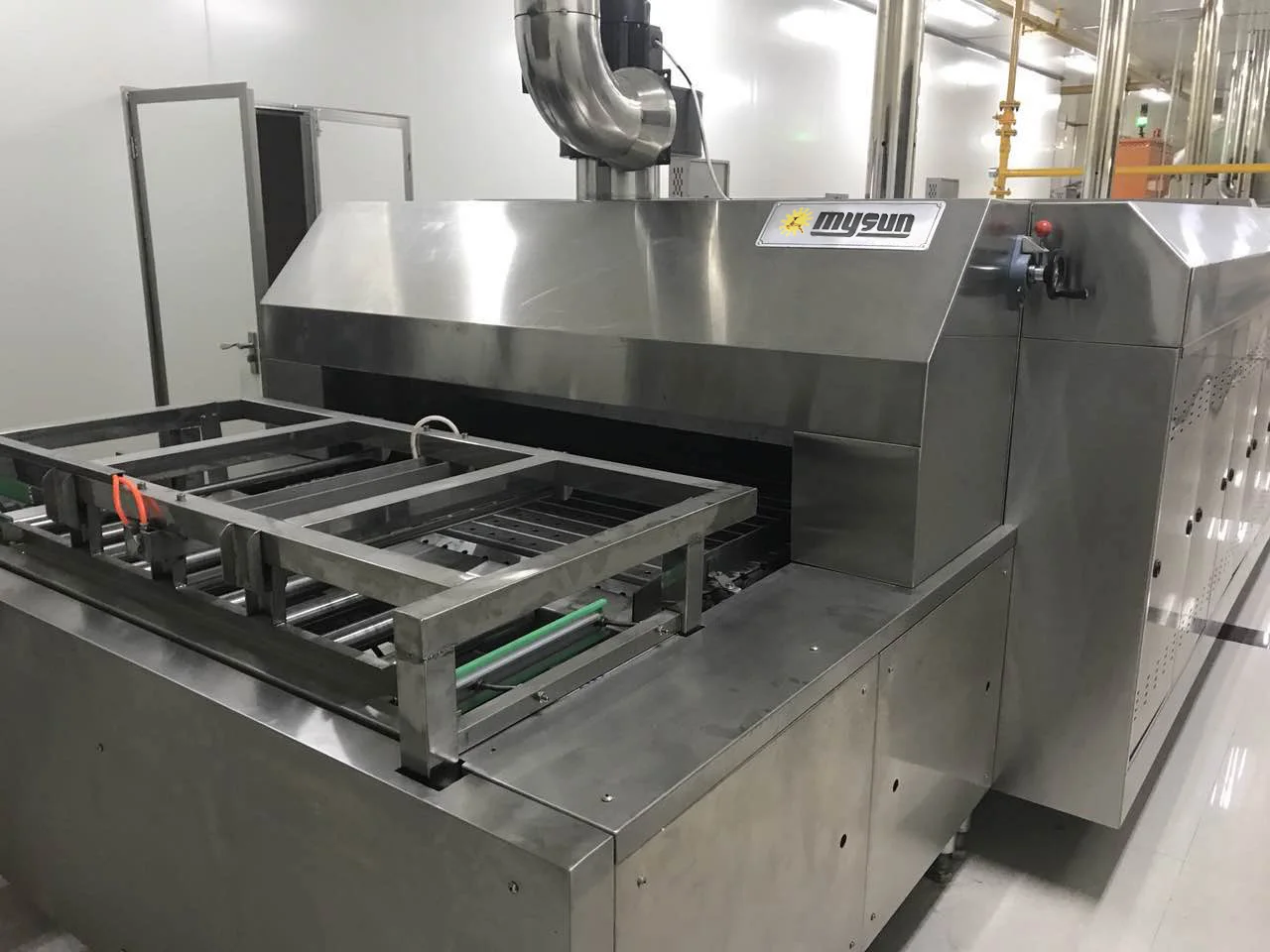  Полностью автоматическая туннельная печь для выпечки тортов кексов маффинов хлеба