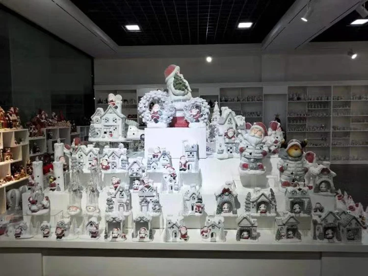 Beautiful handpainted cheap glazed halloween decorative ball led light ceramic pumpkin/monster/witch