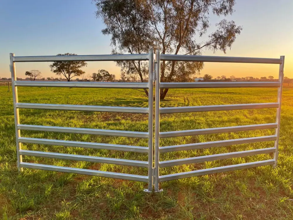 Galvanized livestock panel 16 foot au bull pen cattle panels with gate for sale