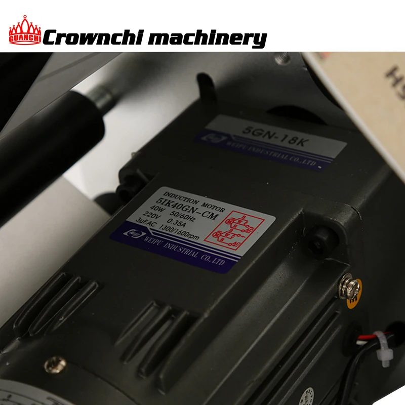 Semi automatic metal plastic glass PET bottle sticker labeling machine