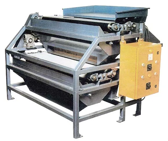 High magnetic field intensity coltan magnetic separator