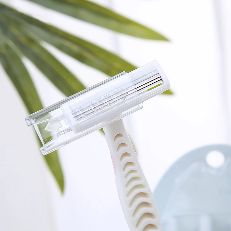 
Body razor fashion T rake knife 3 layers of blades 4 mounted sharp protective razor tools Body shaver body shaver 