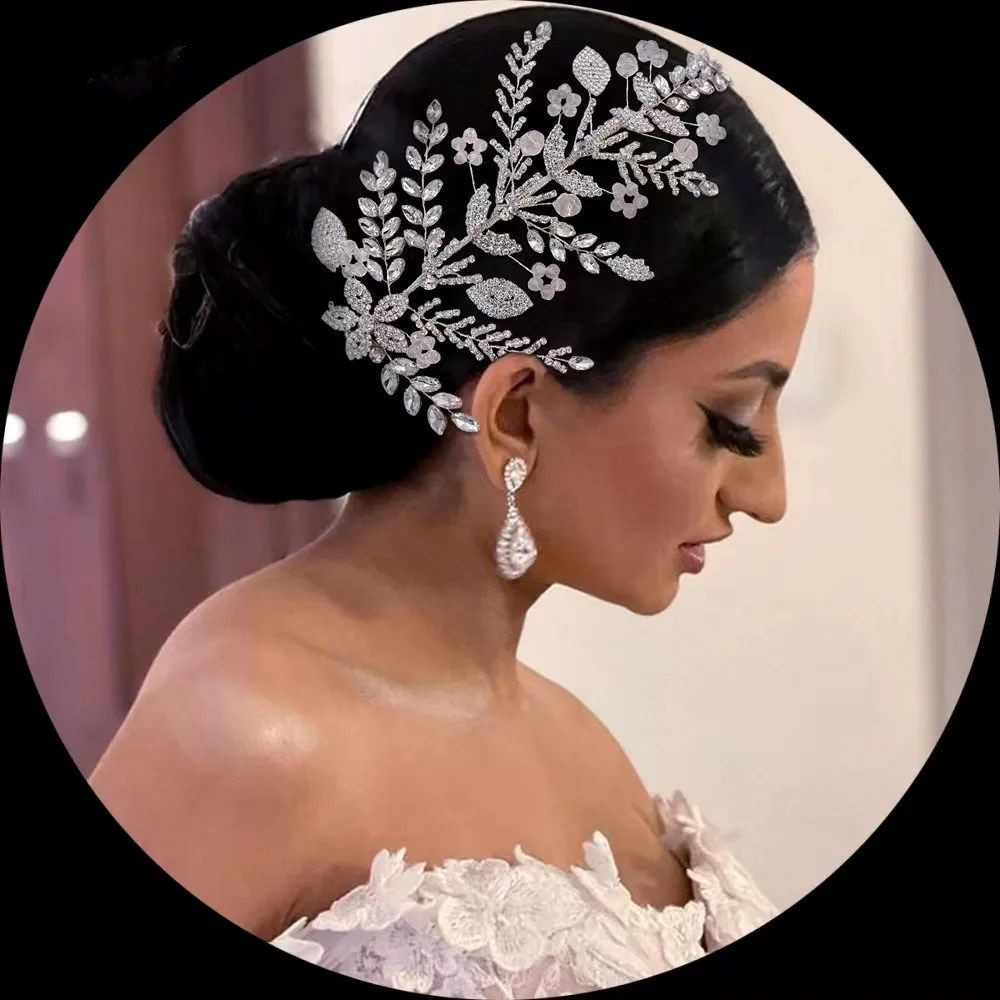 QUEENS GOWN Gorgeous Bridal Tiara Diamond Crystal Tiara Delicate Diamond Leaf Flower Side Ornament bridal luxury tiara