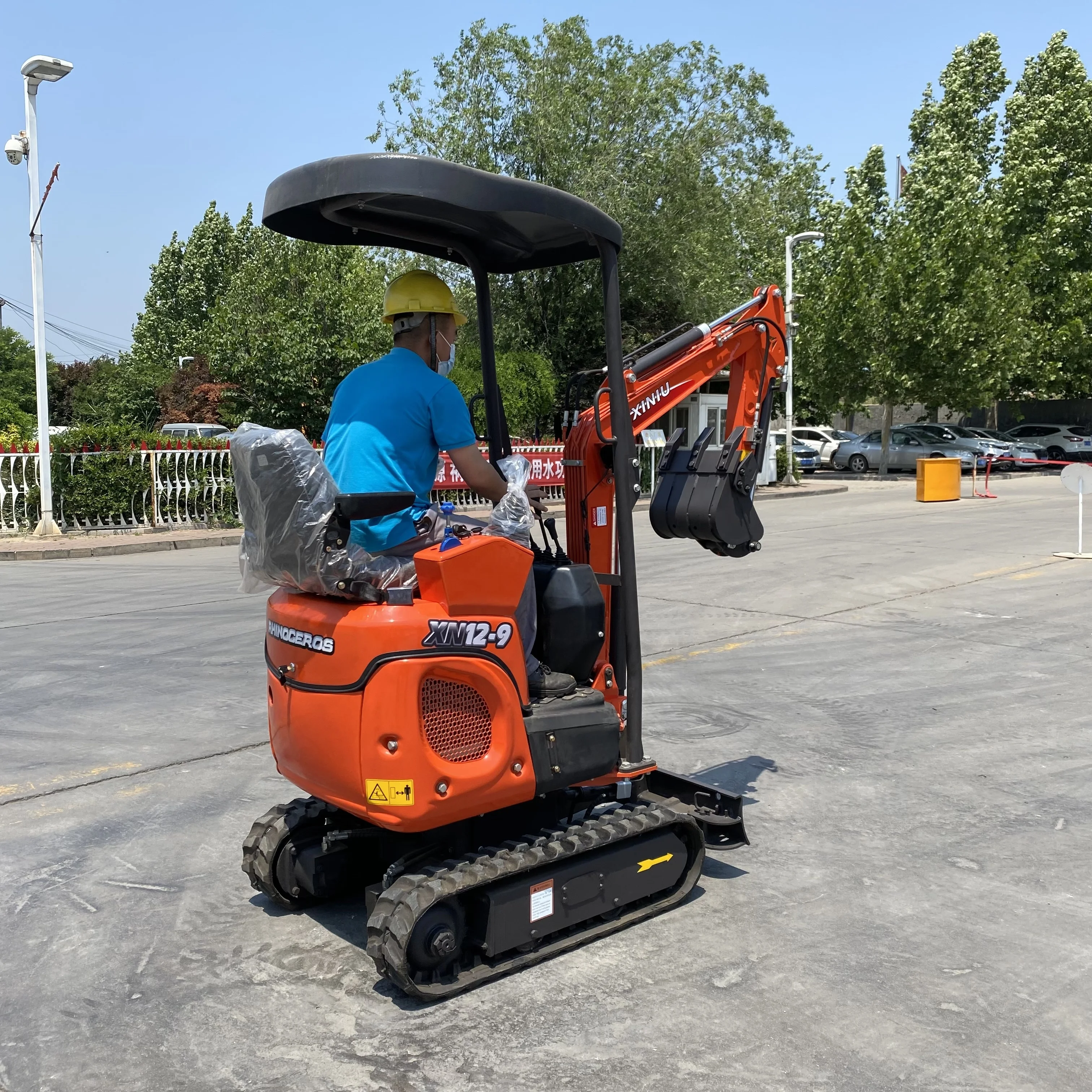 1200Kg Hydraulic Mini Excavator Mini Digger Bagger With Competitive Prices Meet CE/EPA/Euro 5 Emission