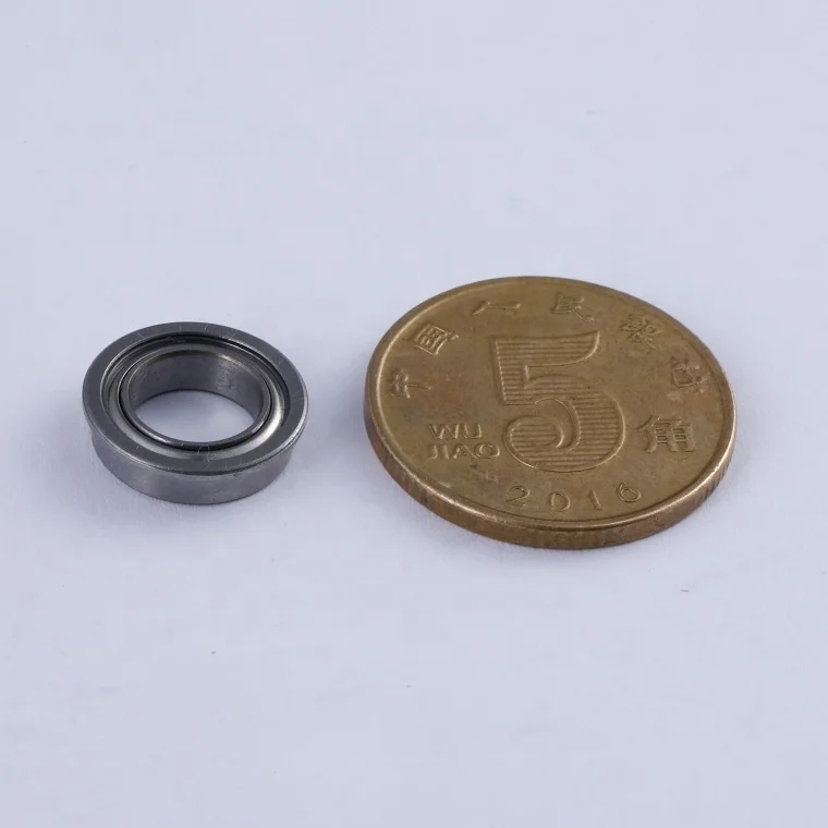HIGH QUALITY MANUFACTURER 7*13*4MM  SMF137ZZ  STAINLESS STEEL BALL BEARING