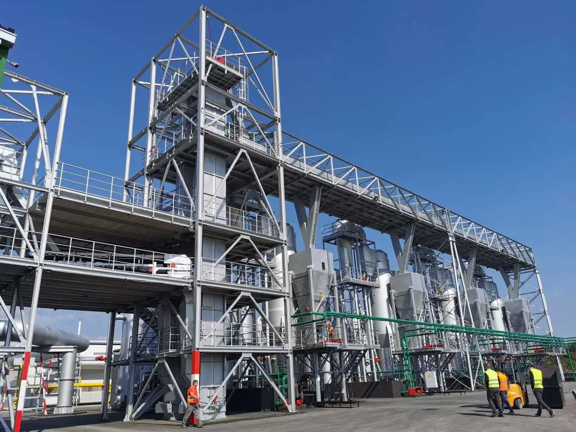 5MW Circulating fluidized bed biomass gasifier power plant/solid waste gasification power generation